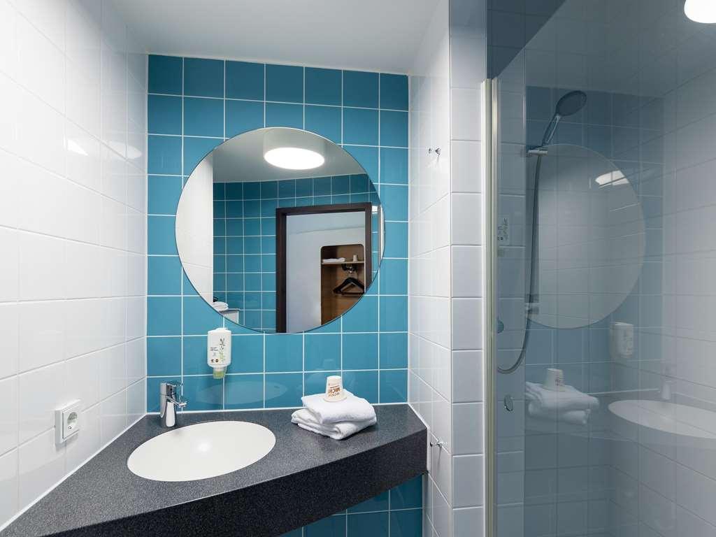 B&B Hotel Wuppertal City-Sud 객실 사진